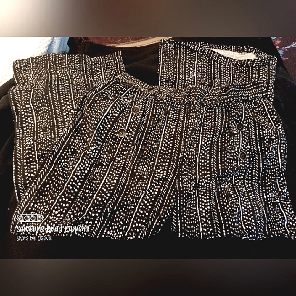 Black and White, Robert Louis dress slacks, Size Med